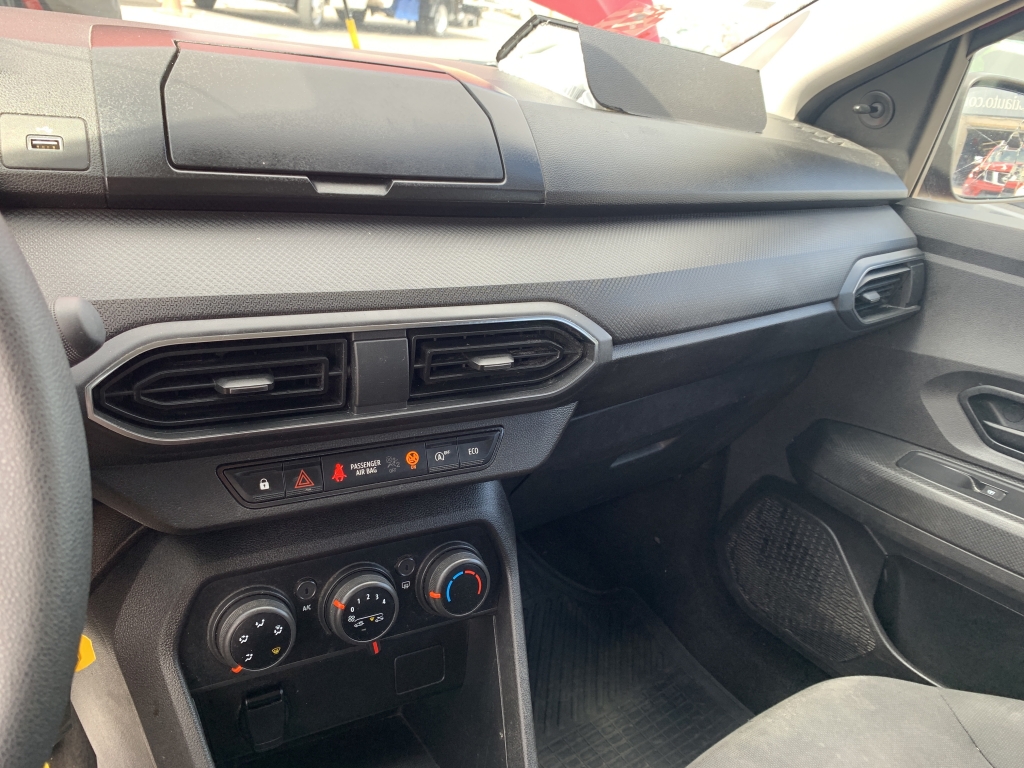 DACIA SANDERO 1.0 INY 91CV