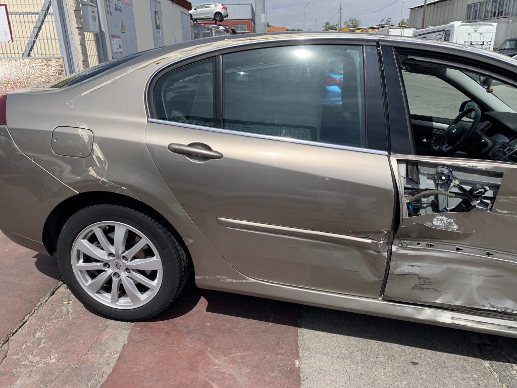 RENAULT LAGUNA 2.0 CDI 130CV