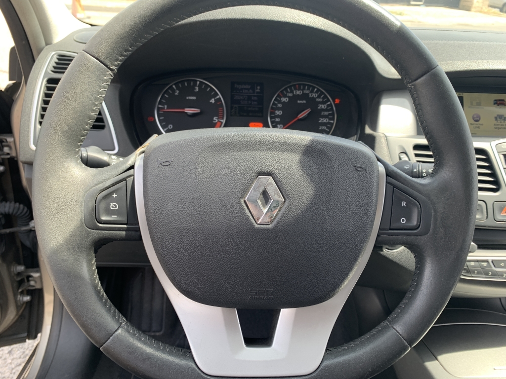 RENAULT LAGUNA 2.0 CDI 130CV