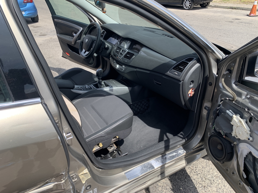 RENAULT LAGUNA 2.0 CDI 130CV