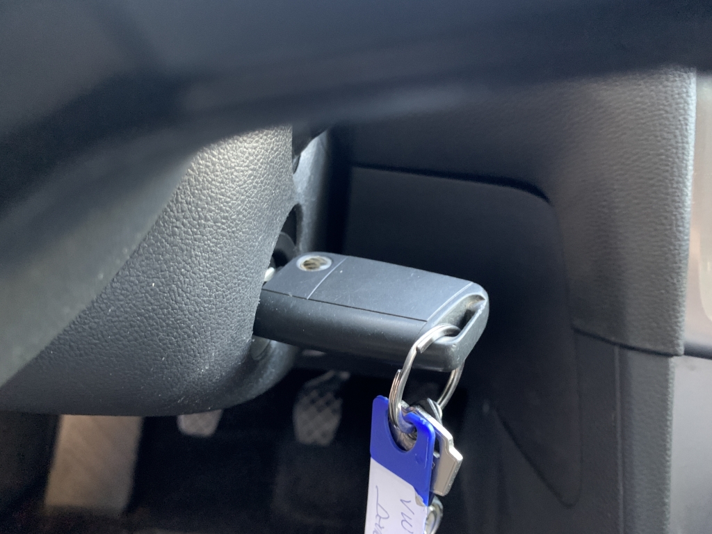 VOLKSWAGEN GOLF VII 1.6 TDI 105CV