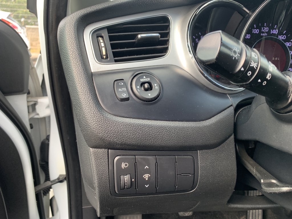 KIA CEED 1.6 GDI 135CV