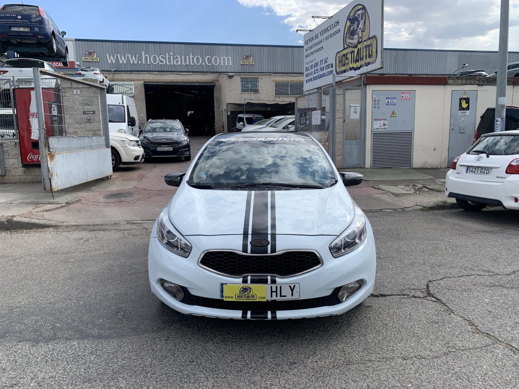 KIA CEED 1.6 GDI 135CV KIA CEED 1.6 GDI 135CV