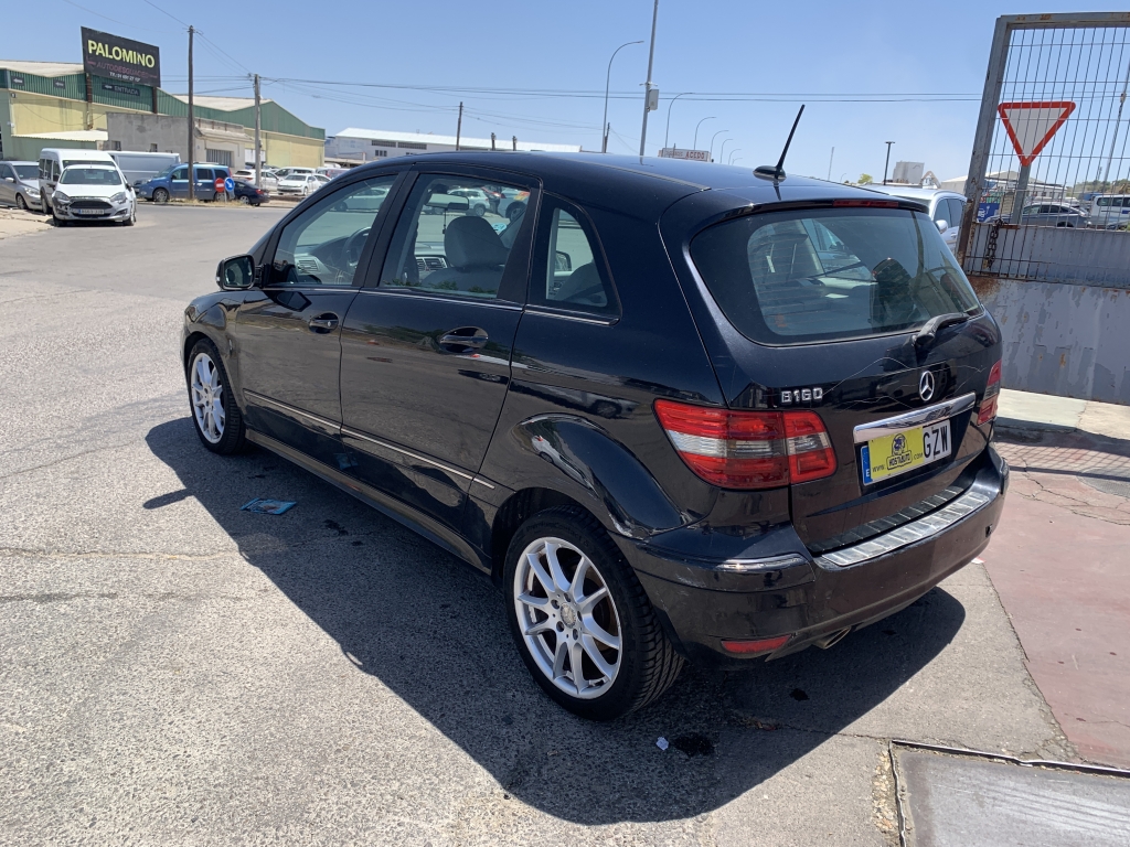 MERCEDES BENZ CLASE B 160 1.5 INY 95CV