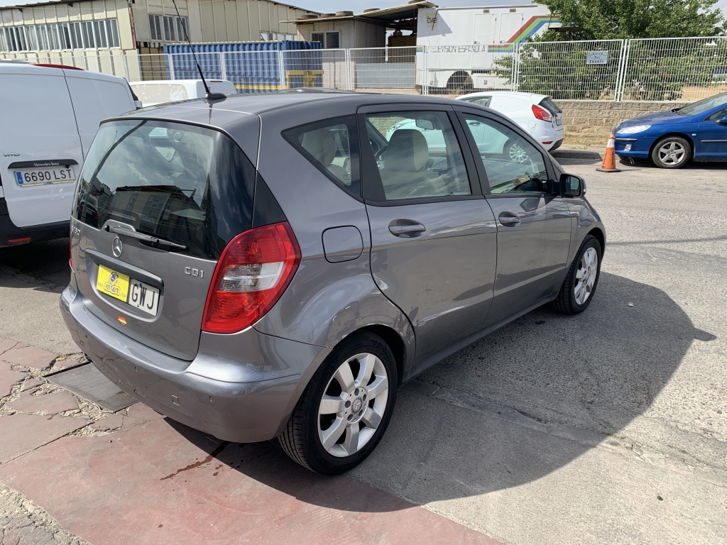 MERCEDES BENZ CLASE A 180 2.0 CDI 110CV