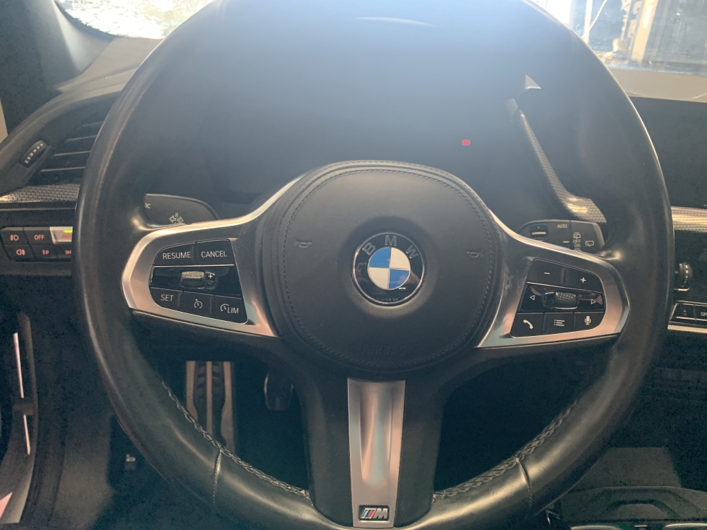 BMW 118 I PACK M PERFONMANCE 1.5 INY 140CV BMW 118 I PACK M PERFONMANCE 1.5 INY 140CV