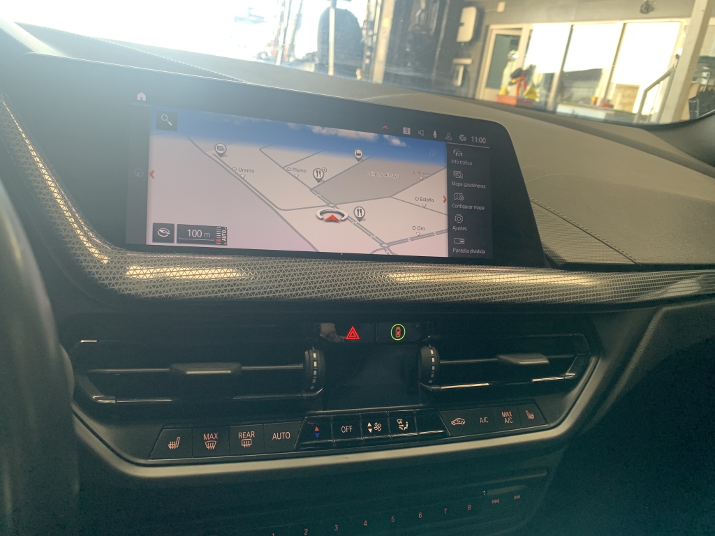BMW 118 I PACK M PERFONMANCE 1.5 INY 140CV BMW 118 I PACK M PERFONMANCE 1.5 INY 140CV