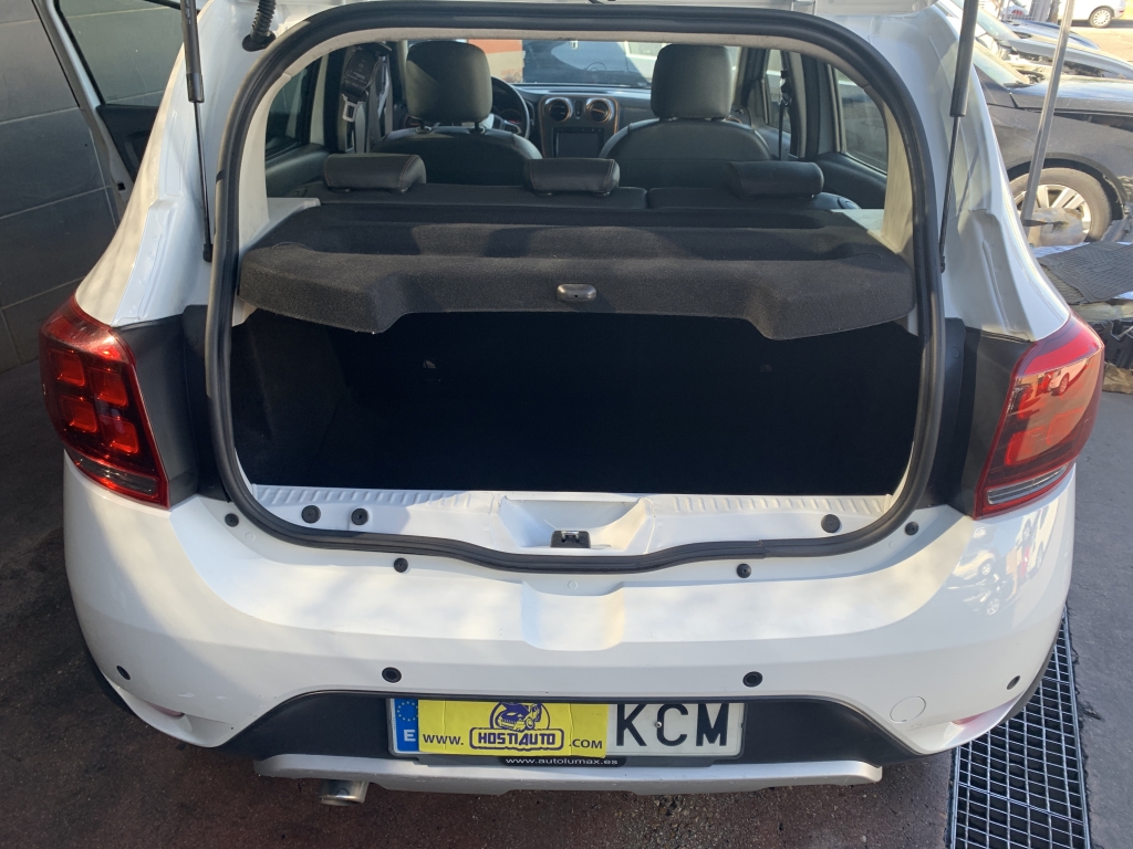 DACIA SANDERO STEPWAY 1.5 DCI 90CV DACIA SANDERO STEPWAY 1.5 DCI 90CV