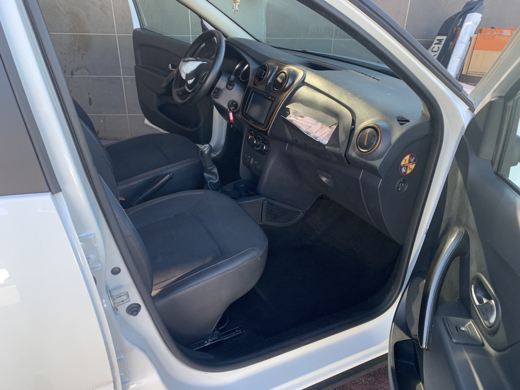 DACIA SANDERO STEPWAY 1.5 DCI 90CV DACIA SANDERO STEPWAY 1.5 DCI 90CV