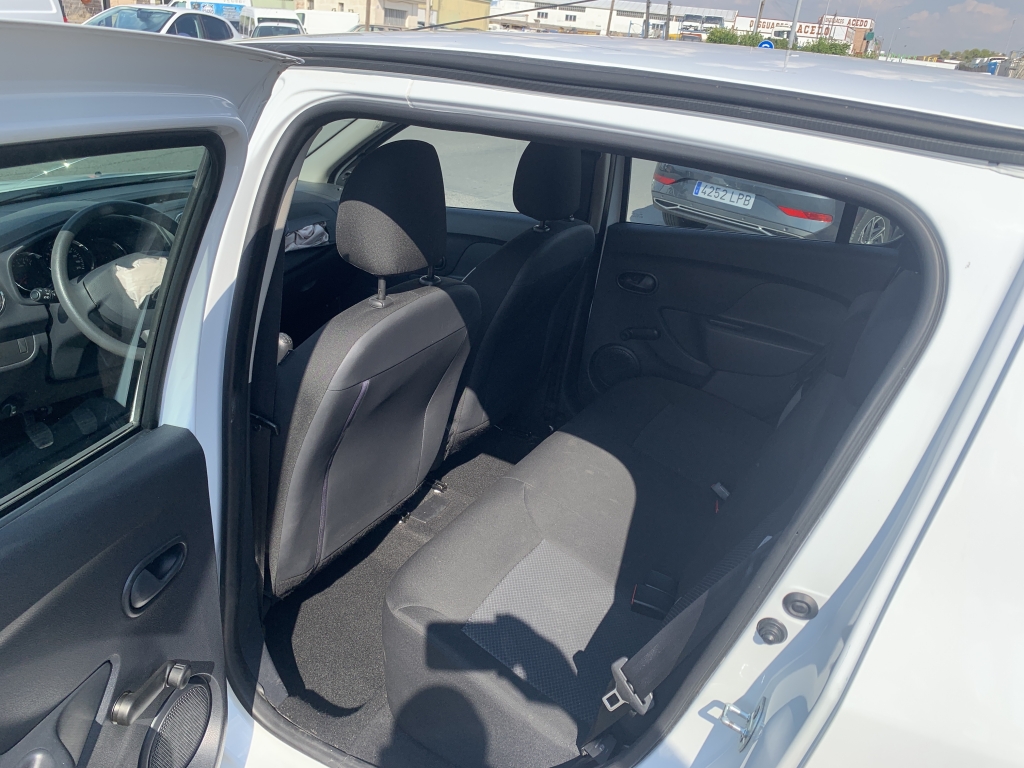 DACIA SANDERO 1.2 INY 75CV