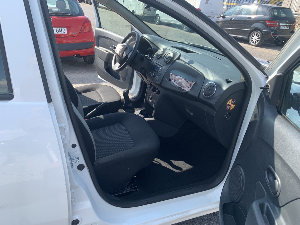 DACIA SANDERO 1.2 INY 75CV