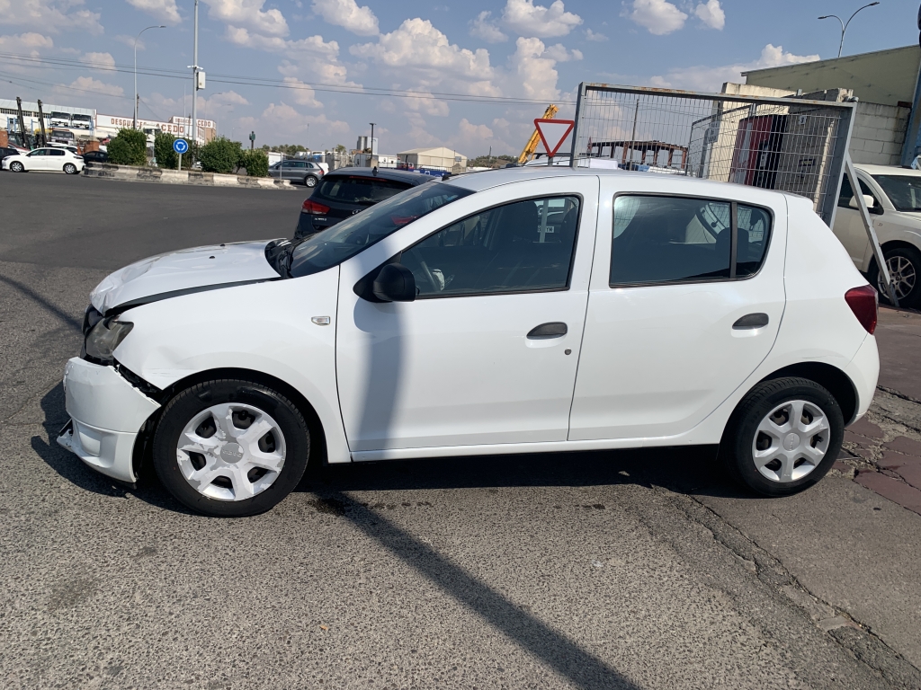 DACIA SANDERO 1.2 INY 75CV