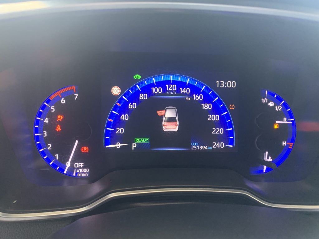TOYOTA COROLLA 1.8 HIBRIDO 140CV AUT