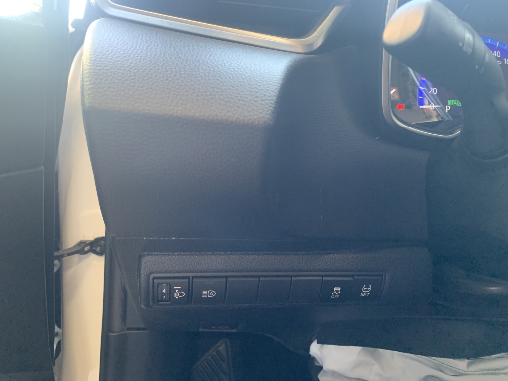 TOYOTA COROLLA 1.8 HIBRIDO 140CV AUT