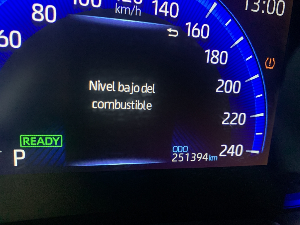 TOYOTA COROLLA 1.8 HIBRIDO 140CV AUT