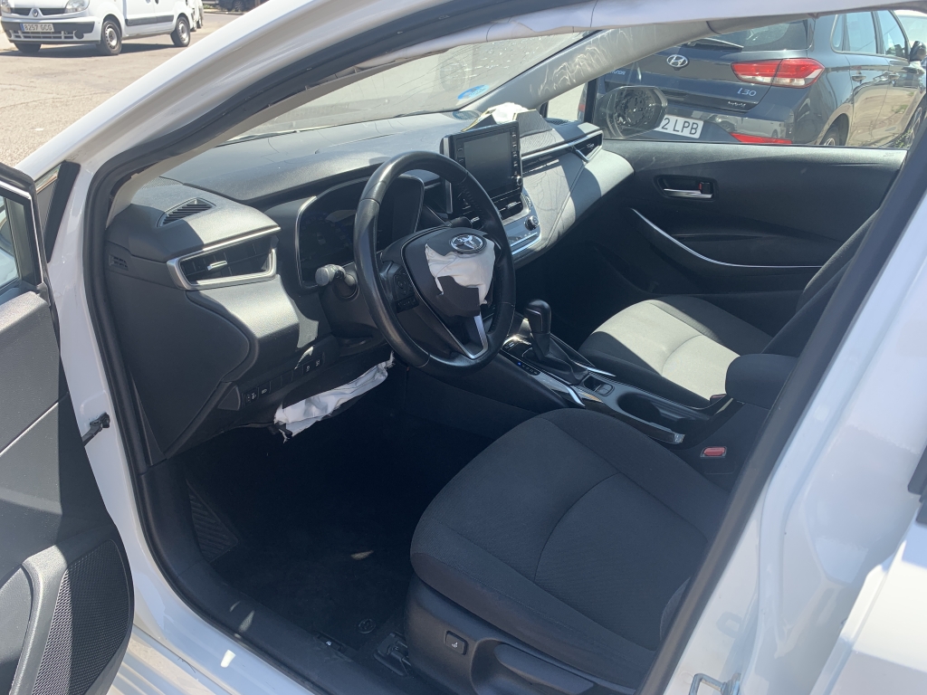 TOYOTA COROLLA 1.8 HIBRIDO 140CV AUT