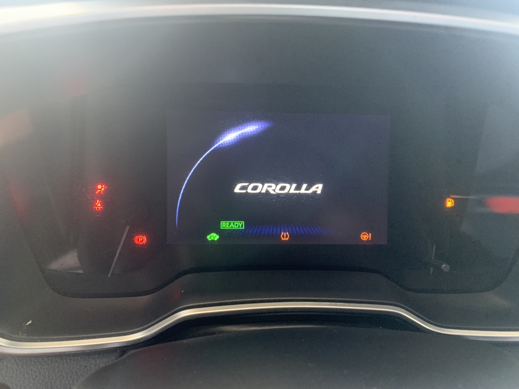 TOYOTA COROLLA 1.8 HIBRIDO 140CV AUT
