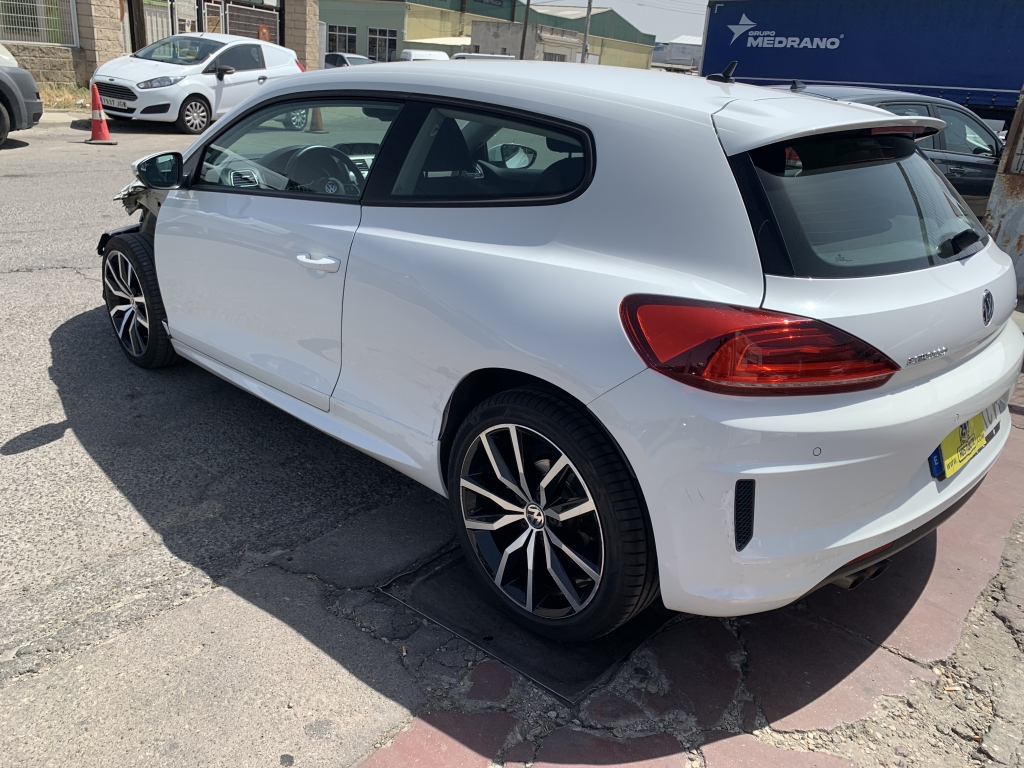 VOLKSWAGEN SCIROCCO R-LINE 1.4 TFSI 125CV