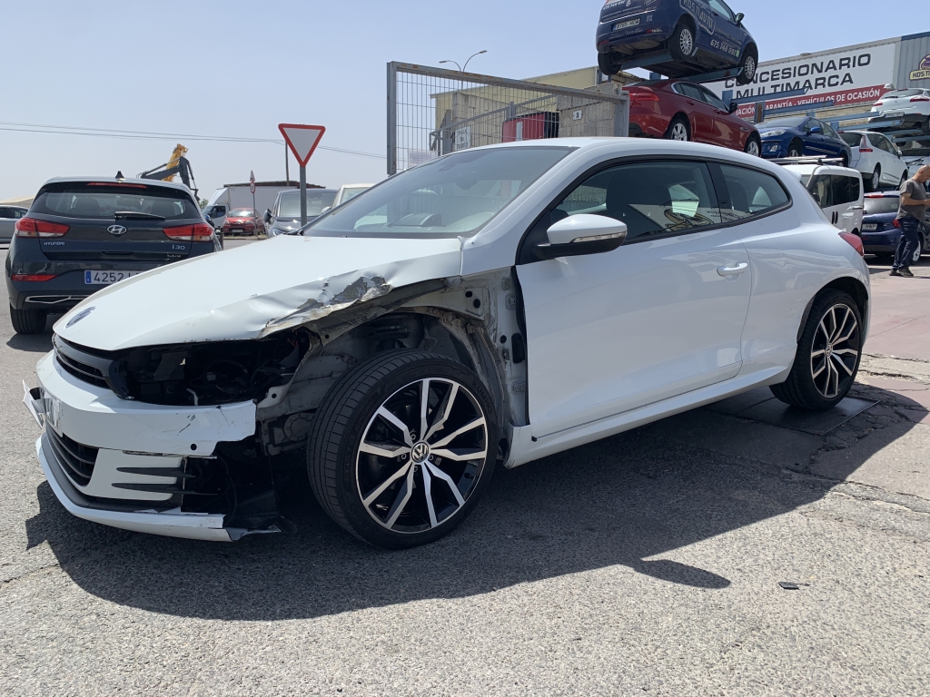 VOLKSWAGEN SCIROCCO R-LINE 1.4 TFSI 125CV