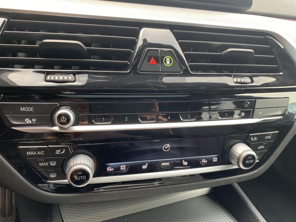 BMW 530 HYBRIDO ENCHUFABLE 2.0 252CV PERFORMANCE BMW 530 HYBRIDO ENCHUFABLE 2.0 252CV PERFORMANCE