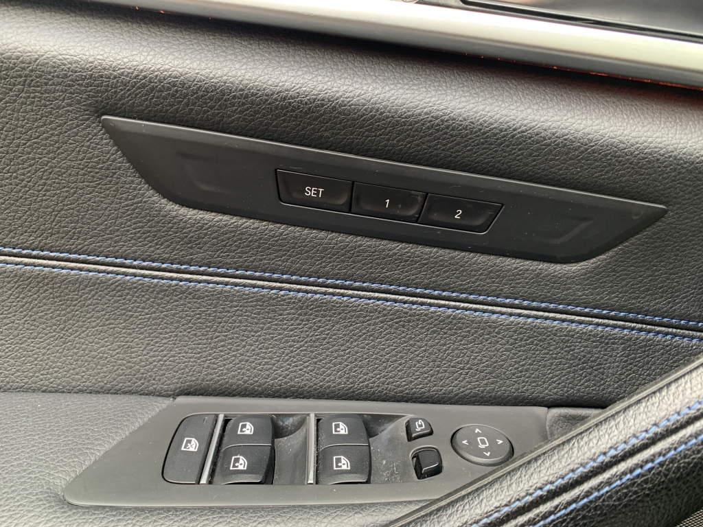 BMW 530 HYBRIDO ENCHUFABLE 2.0 252CV PERFORMANCE BMW 530 HYBRIDO ENCHUFABLE 2.0 252CV PERFORMANCE