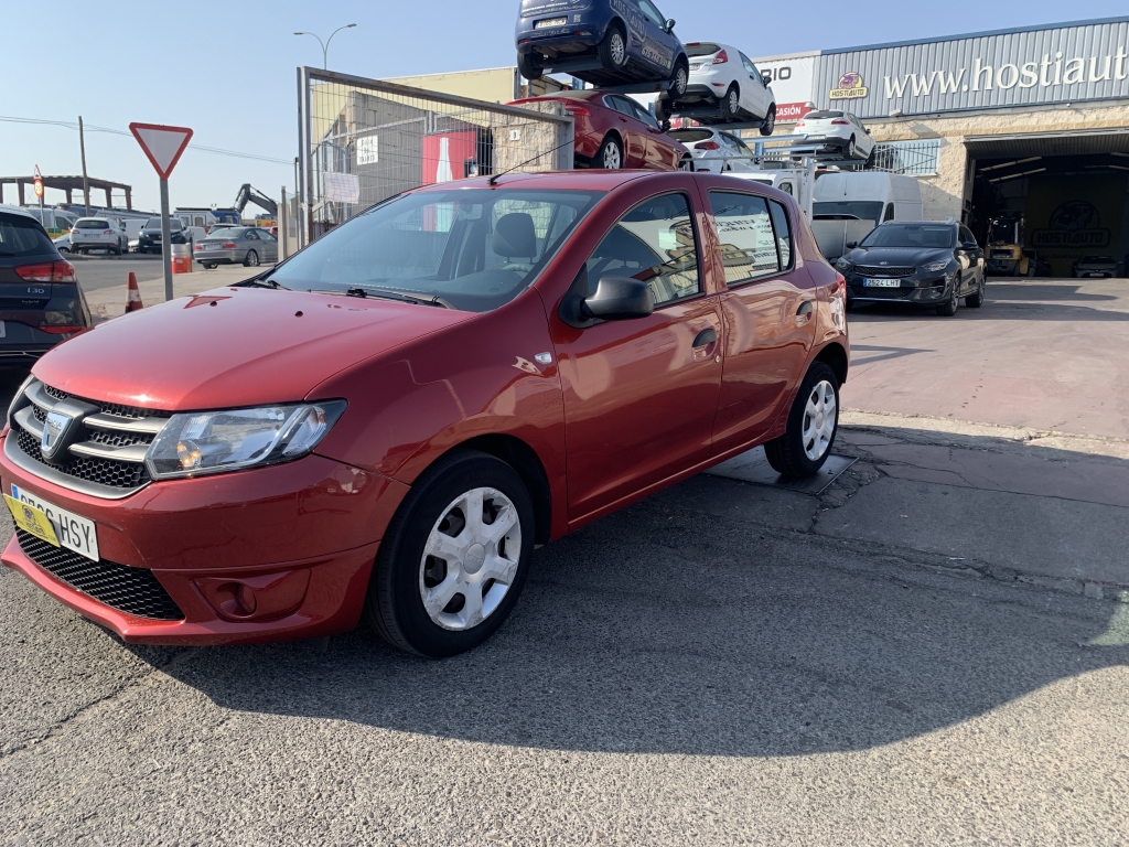 DACIA SANDERO 1.2 INY 75CV DACIA SANDERO 1.2 INY 75CV