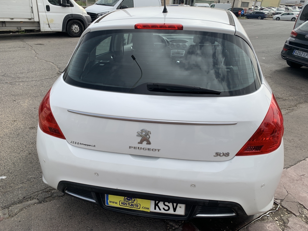 PEUGEOT 308 1.6 INY 120CV AUTOMATICO PEUGEOT 308 1.6 INY 120CV AUTOMATICO