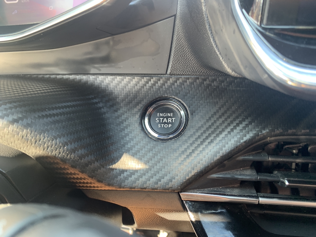 PEUGEOT 2008 GT-LINE 1.5 HDI 130CV AUTOMATICO