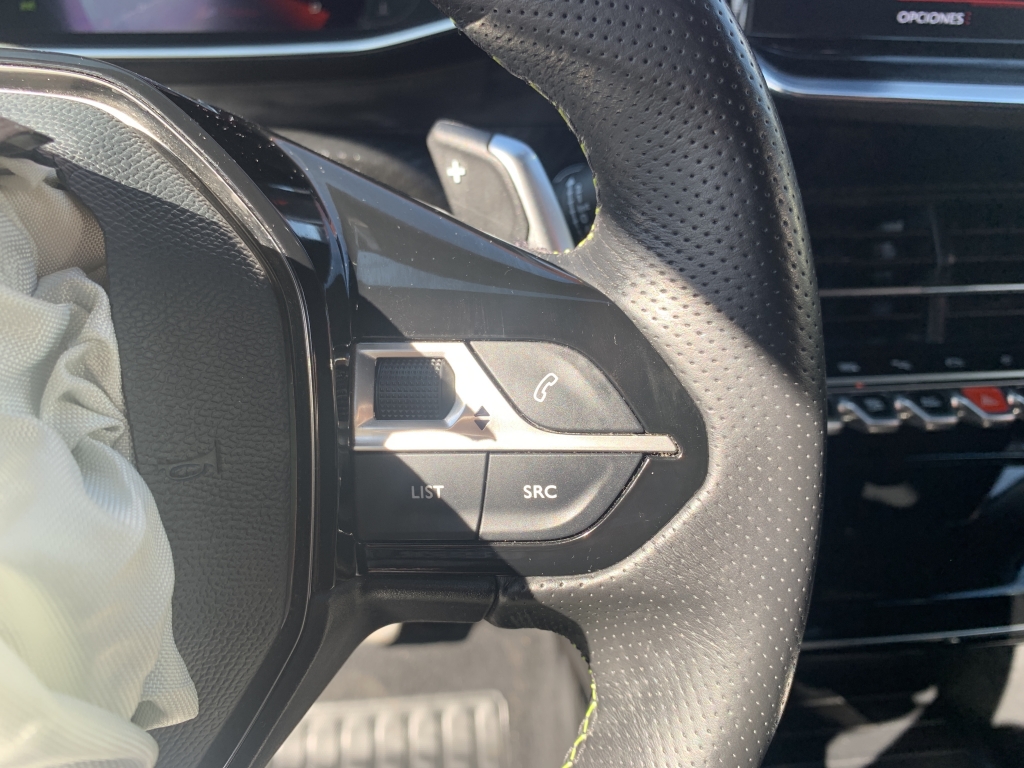 PEUGEOT 2008 GT-LINE 1.5 HDI 130CV AUTOMATICO