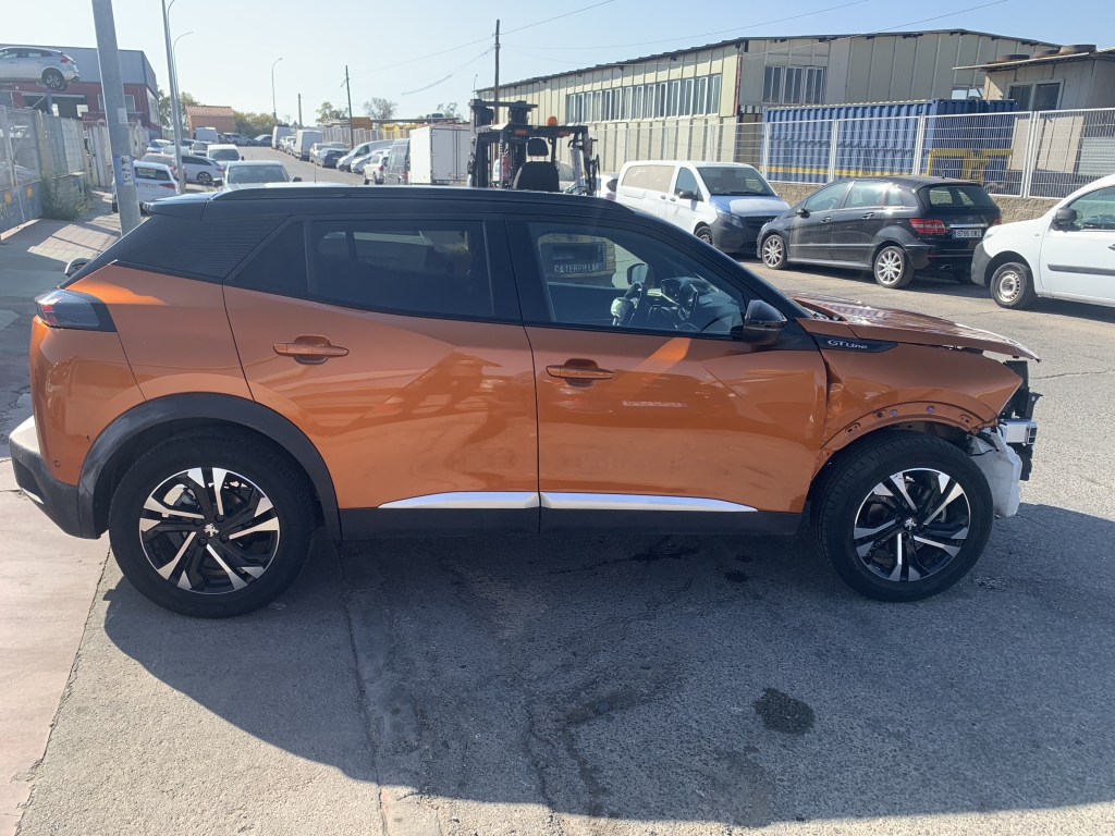 PEUGEOT 2008 GT-LINE 1.5 HDI 130CV AUTOMATICO