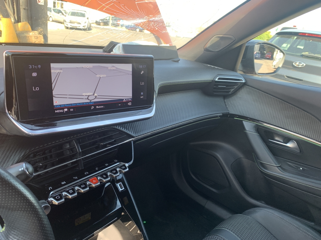 PEUGEOT 2008 GT-LINE 1.5 HDI 130CV AUTOMATICO