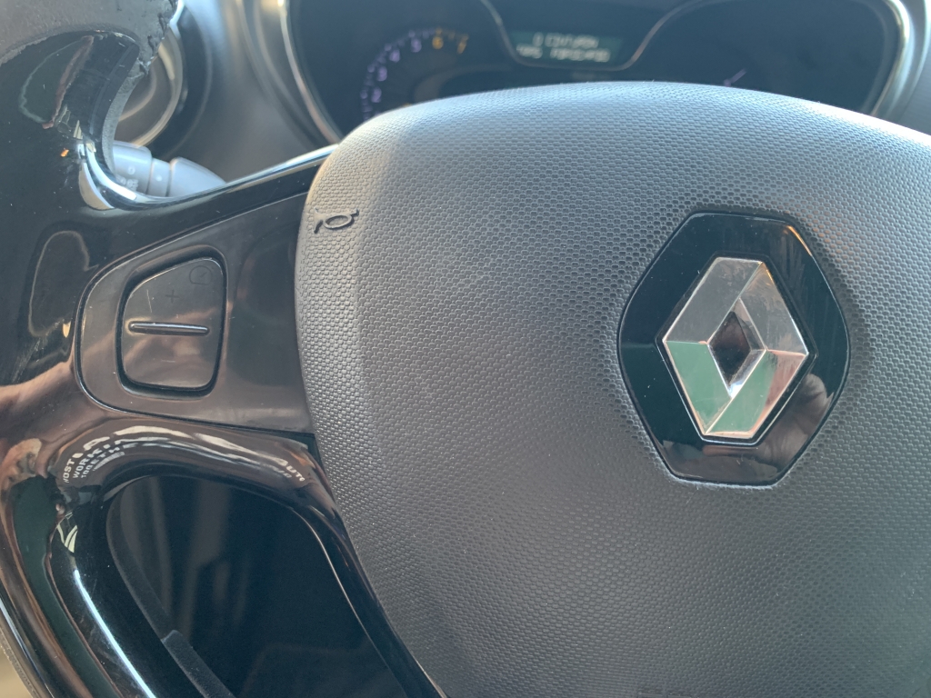 RENAULT CAPTUR 1.2 INY 120CV RENAULT CAPTUR 1.2 INY 120CV