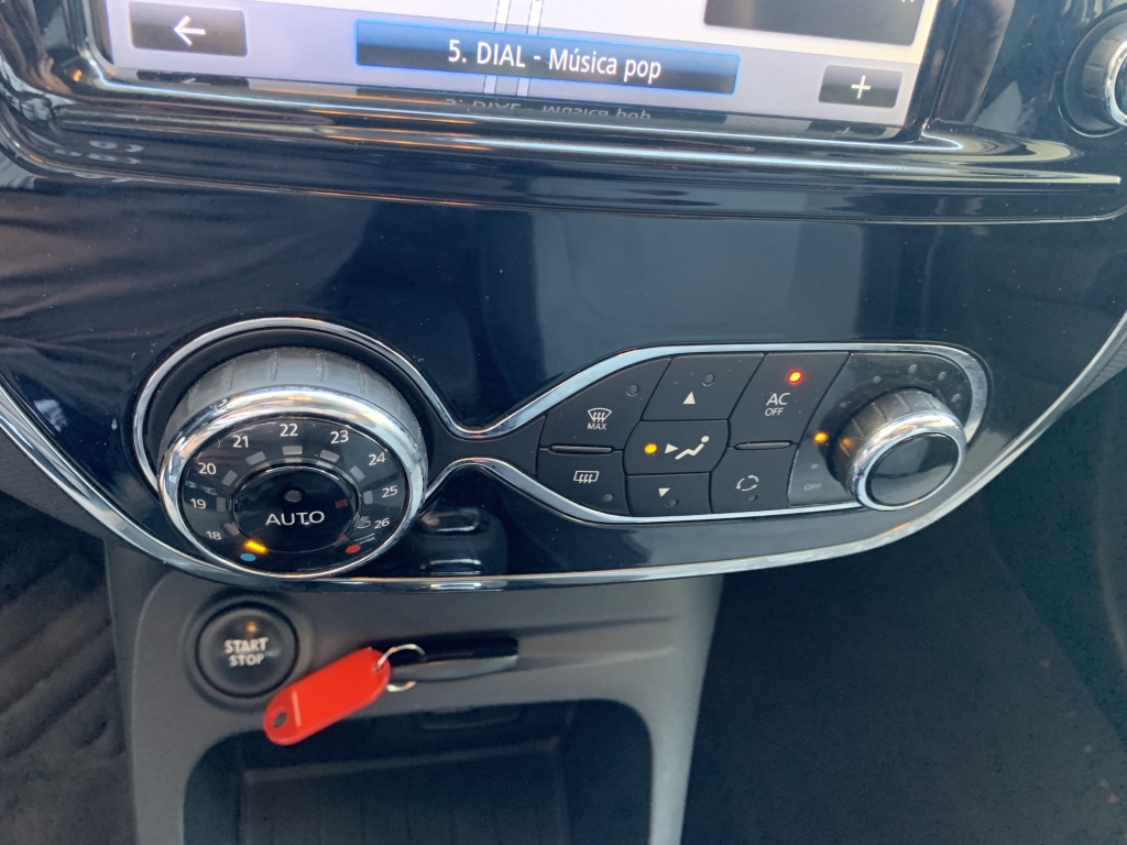 RENAULT CAPTUR 1.2 INY 120CV RENAULT CAPTUR 1.2 INY 120CV