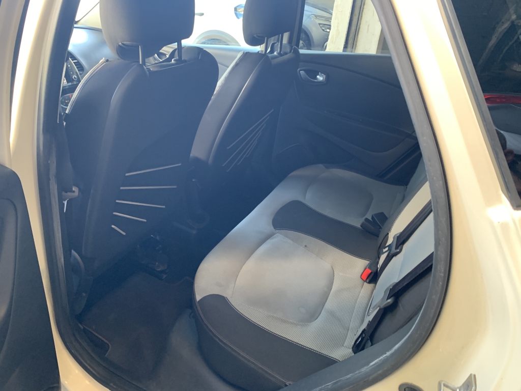 RENAULT CAPTUR 1.2 INY 120CV RENAULT CAPTUR 1.2 INY 120CV