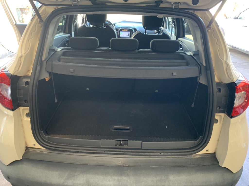 RENAULT CAPTUR 1.2 INY 120CV RENAULT CAPTUR 1.2 INY 120CV