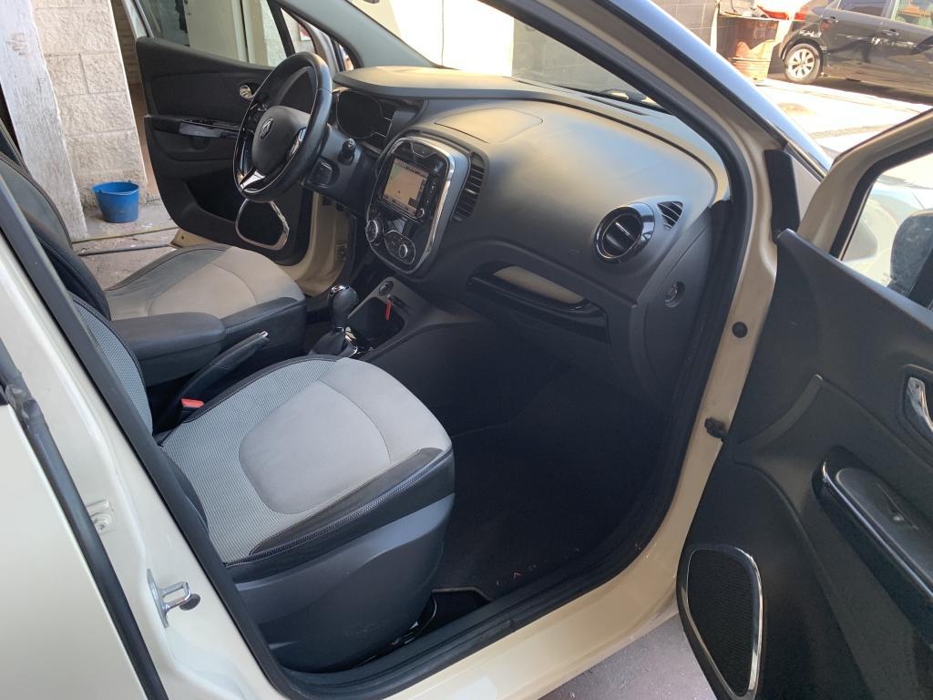 RENAULT CAPTUR 1.2 INY 120CV RENAULT CAPTUR 1.2 INY 120CV