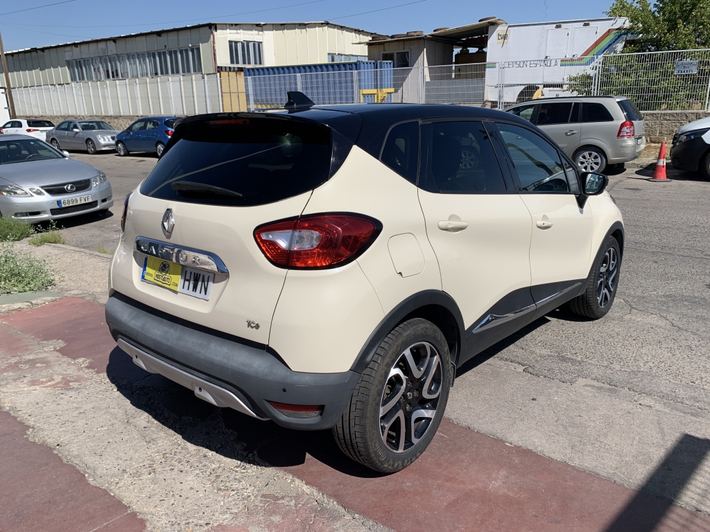 RENAULT CAPTUR 1.2 INY 120CV