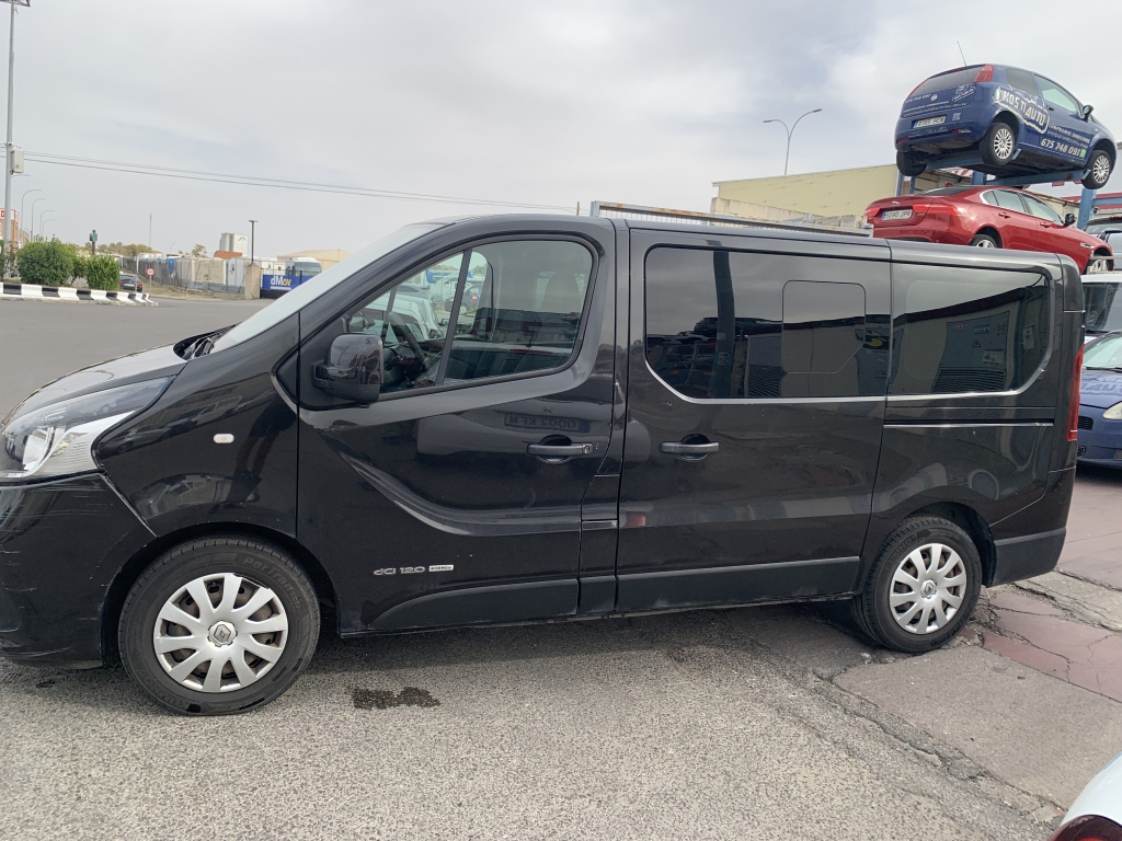 RENAULT TRAFIC 1.6 DCI 120CV 8 PLAZAS RENAULT TRAFIC 1.6 DCI 120CV 8 PLAZAS