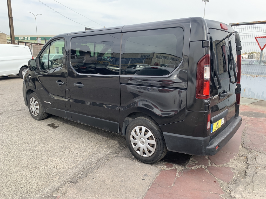 RENAULT TRAFIC 1.6 DCI 120CV 8 PLAZAS RENAULT TRAFIC 1.6 DCI 120CV 8 PLAZAS