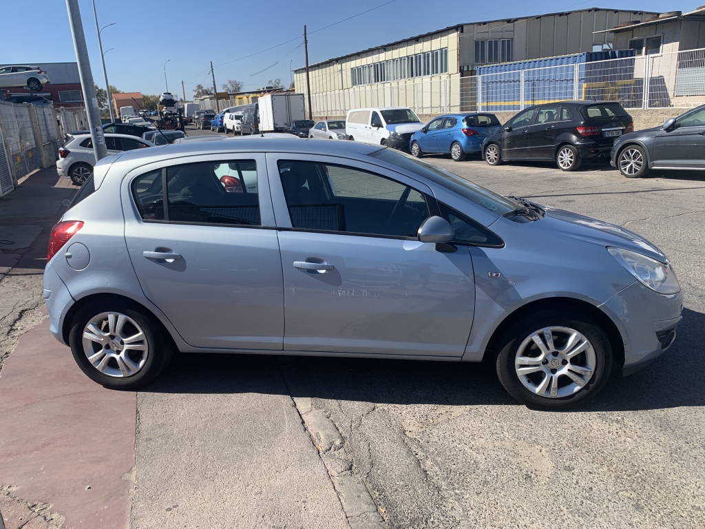 OPEL CORSA 1.4 INY 90CV OPEL CORSA 1.4 INY 90CV