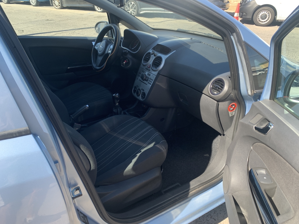 OPEL CORSA 1.4 INY 90CV OPEL CORSA 1.4 INY 90CV