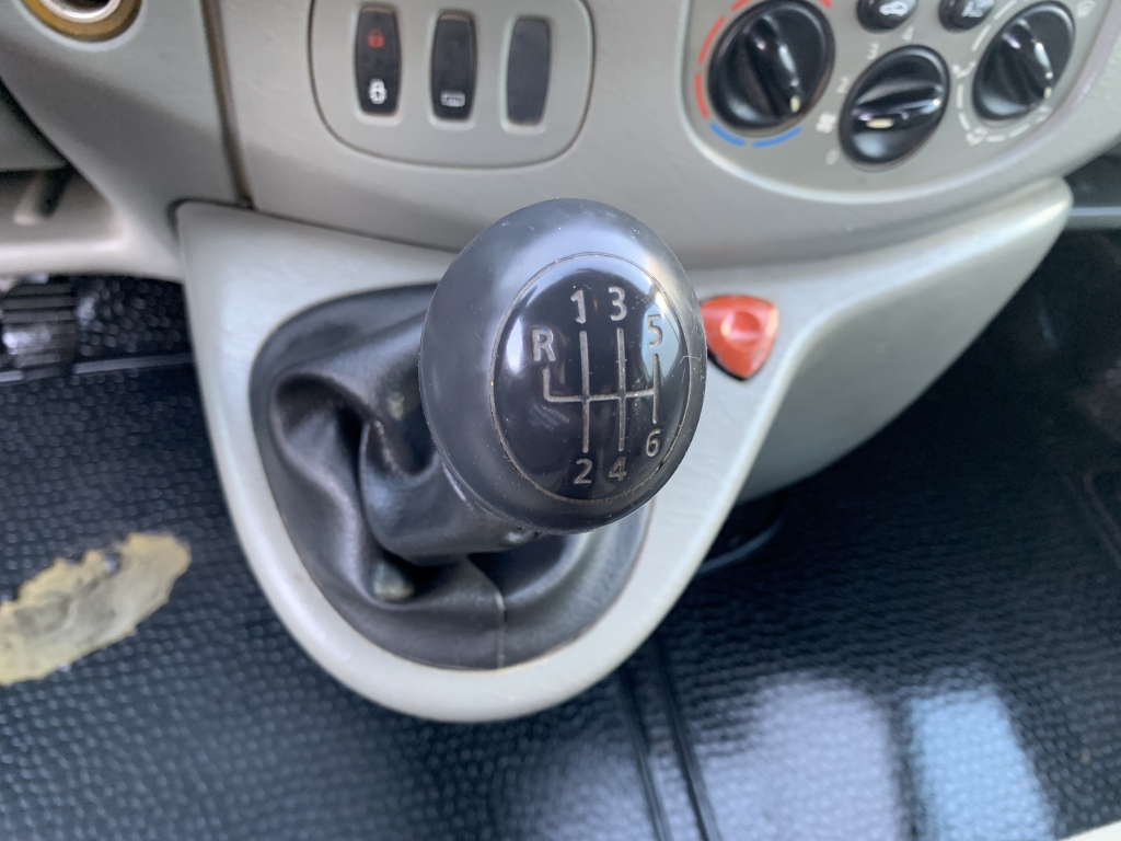 OPEL VIVARO 1.9 CDTI 100CV 6 PLAZAS