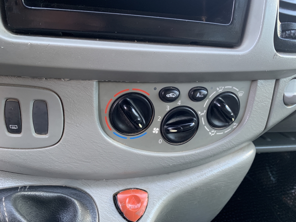 OPEL VIVARO 1.9 CDTI 100CV 6 PLAZAS