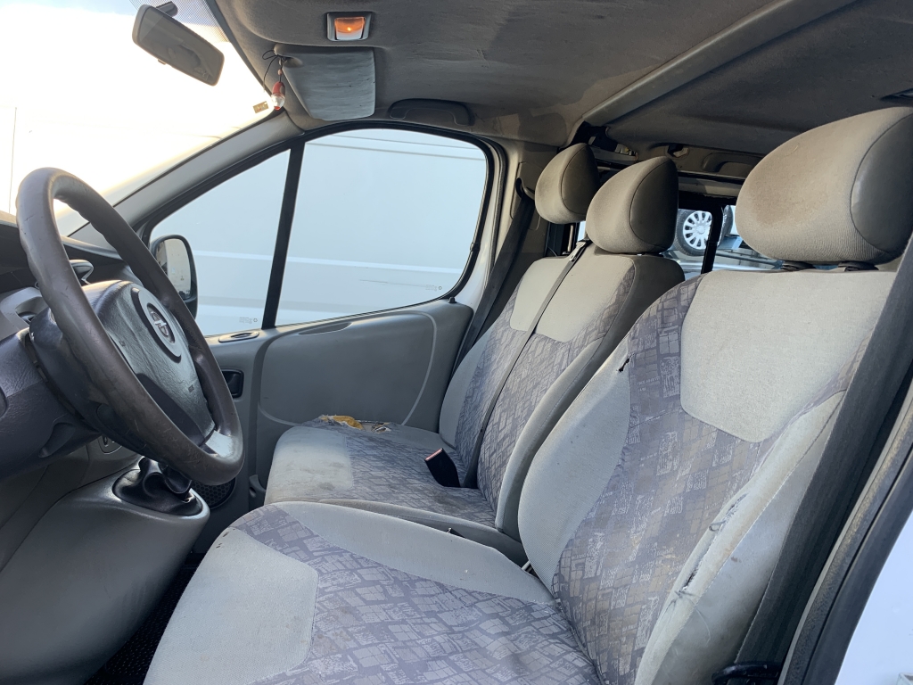 OPEL VIVARO 1.9 CDTI 100CV 6 PLAZAS