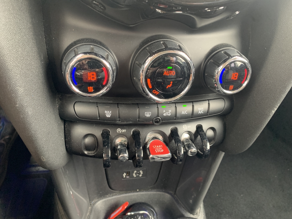MINI COOPER 1.5 INY 136CV