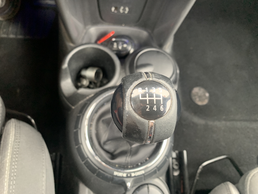 MINI COOPER 1.5 INY 136CV