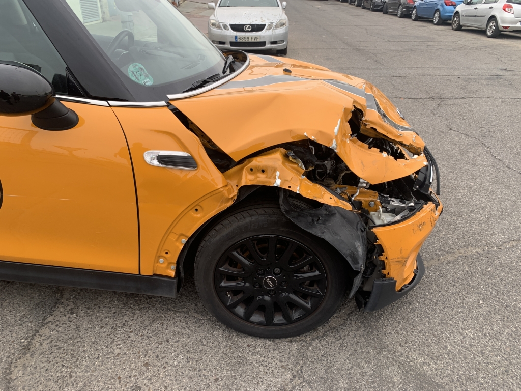 MINI COOPER 1.5 INY 136CV