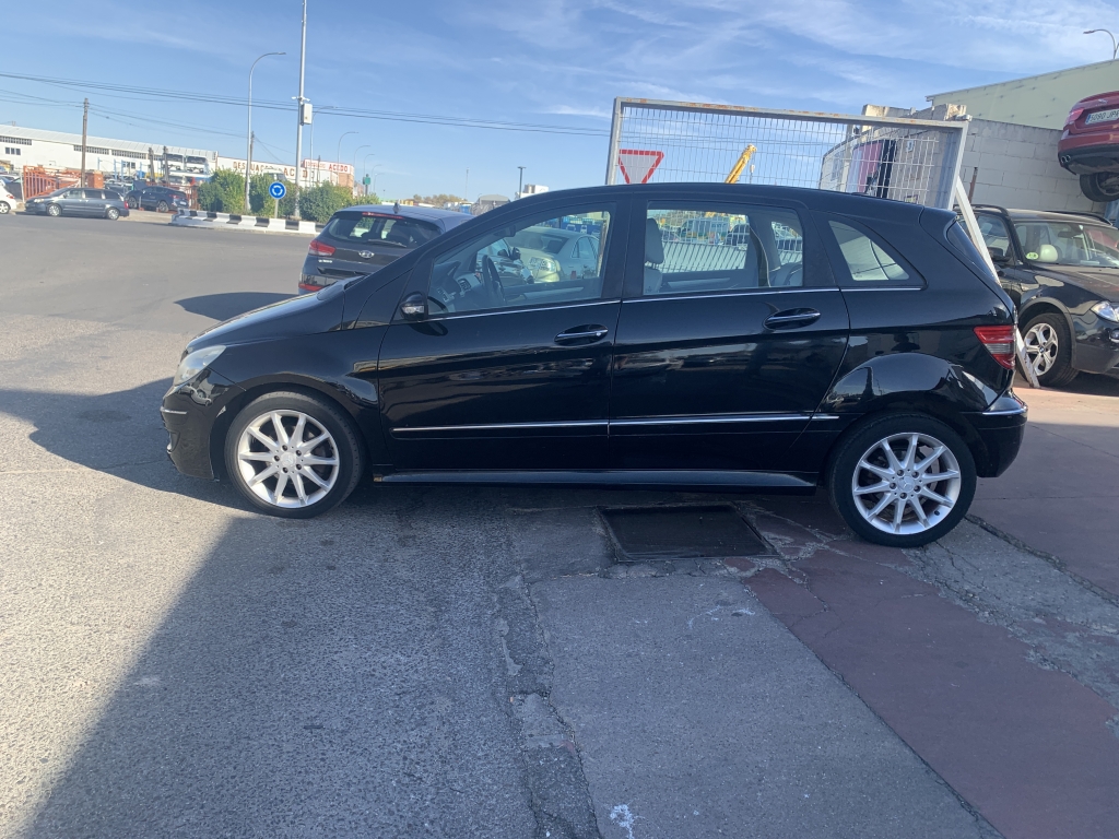 MERCEDES BENZ 2.0 CDI 110CV