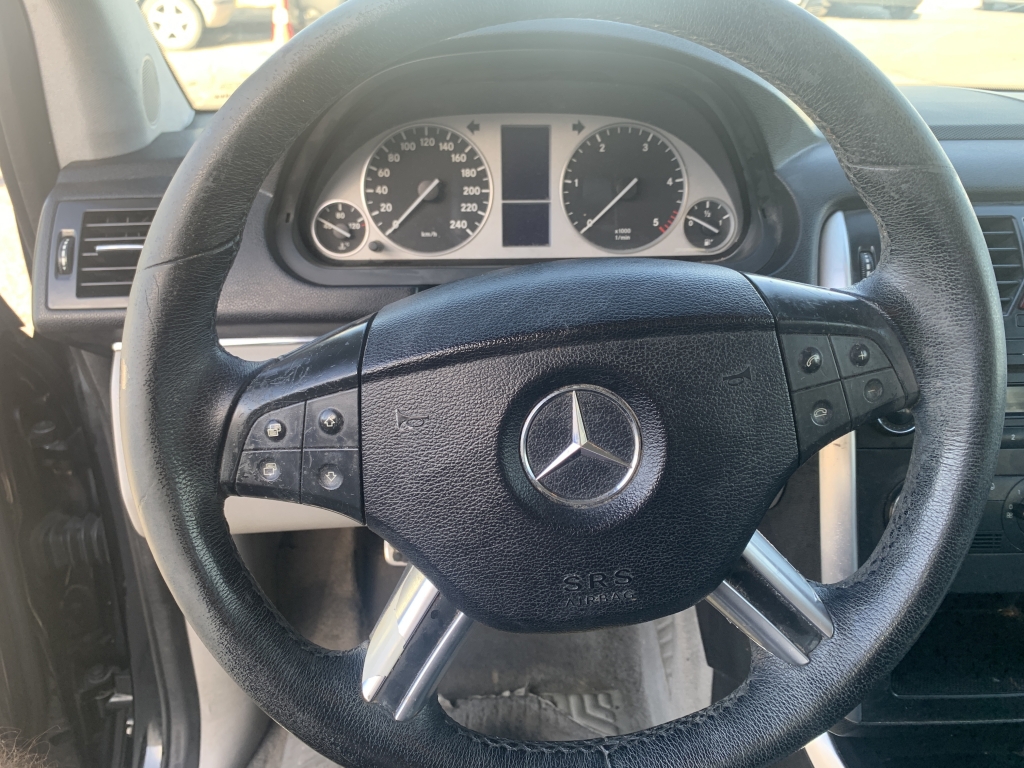 MERCEDES BENZ 2.0 CDI 110CV