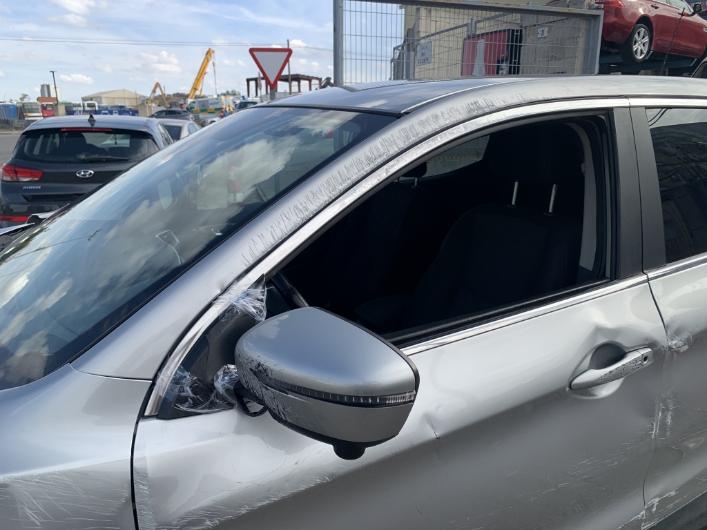 NISSAN QASHQAI 1.2 INY 115CV AUTOMATICO